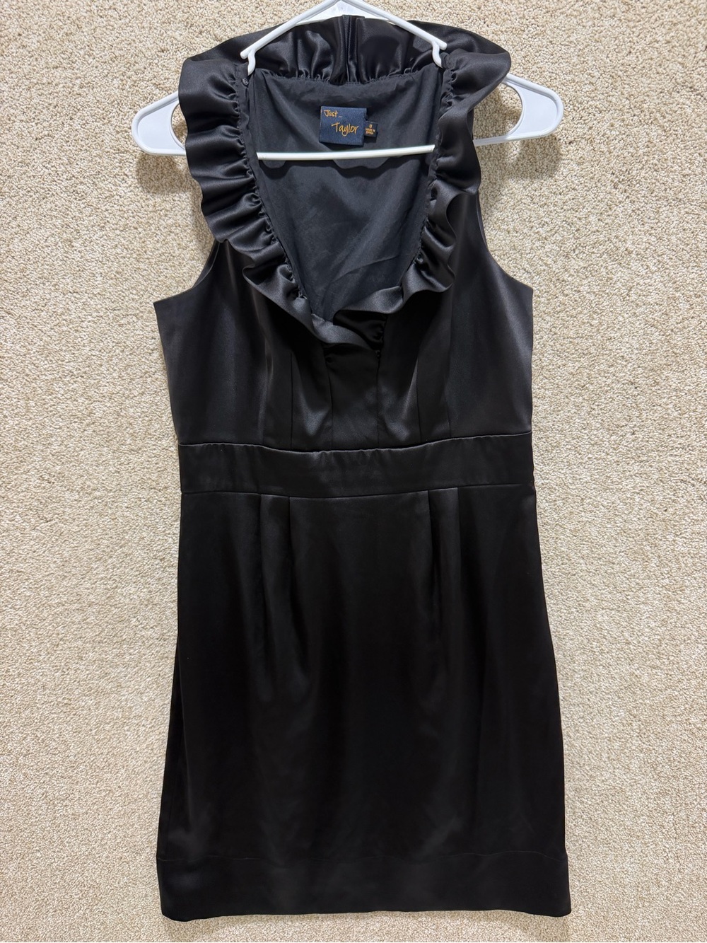 Black dress Halloween wedding guest party fall grunge shiny smooth size 8 Flaws